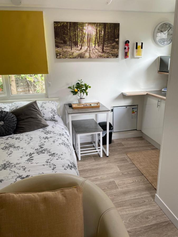 The Little Nest Beach Sole Use Accommodation Near To Bath Wick  Exterior foto